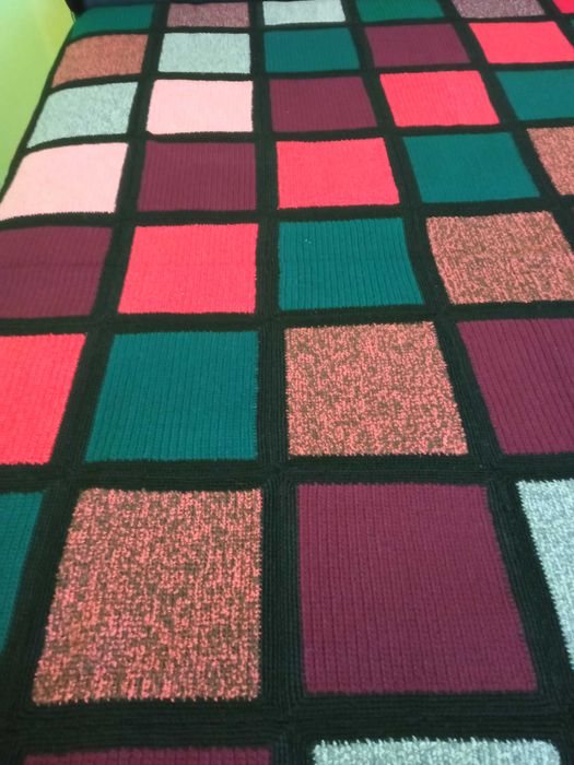 Ръчно плетено одеало