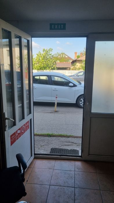 Spatiu comercial mic