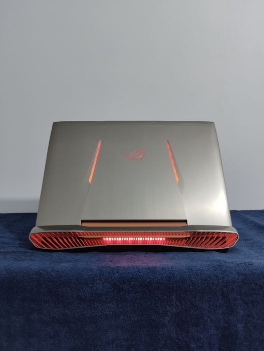 Игровой ноутбук asus