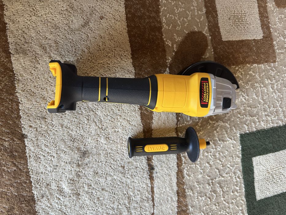 Аккумуляторный ушм 125 DeWalt