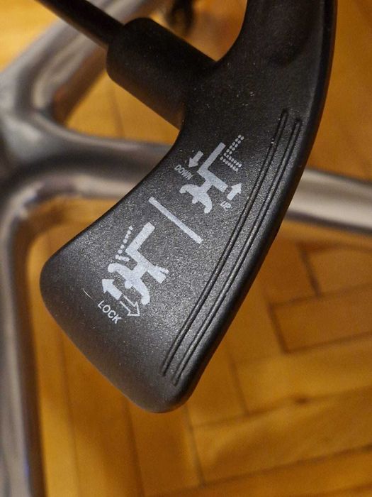 Scaun ergonomic, cotiere 3D, suport picioare, roti silicon, Full Mesh