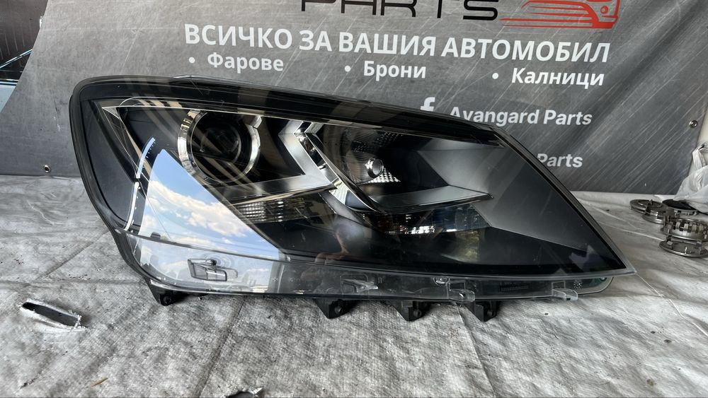 Фар Seat Alhambra 2015г