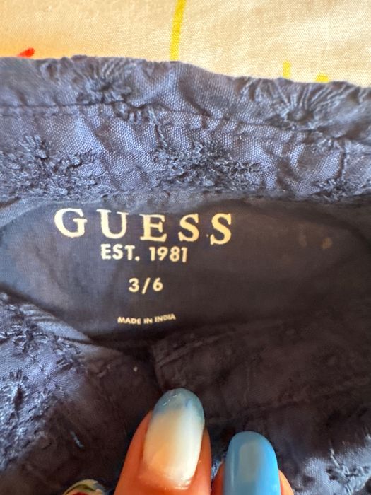 Guess-  две бебешки тениски за момиченце 3/6 м