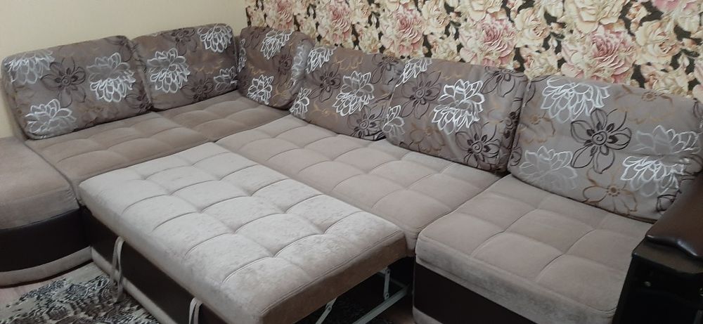 Продам диван б/у в отличном состоянии