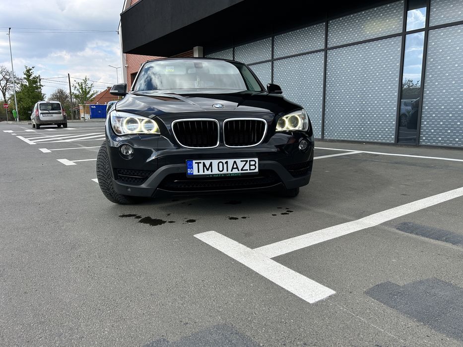 Vând BMW X1 xDrive 1.8d