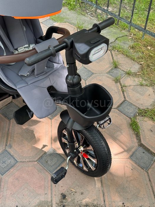 Детский велосипед Lottibaby 6200 Ultra с ручкой родителя от 1-5 лет