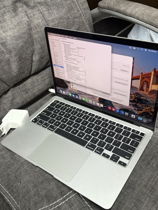 MacBook Air M1 256 gb