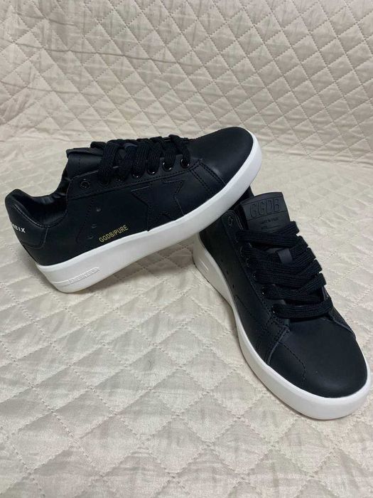 Кроссовки Golden Goose
