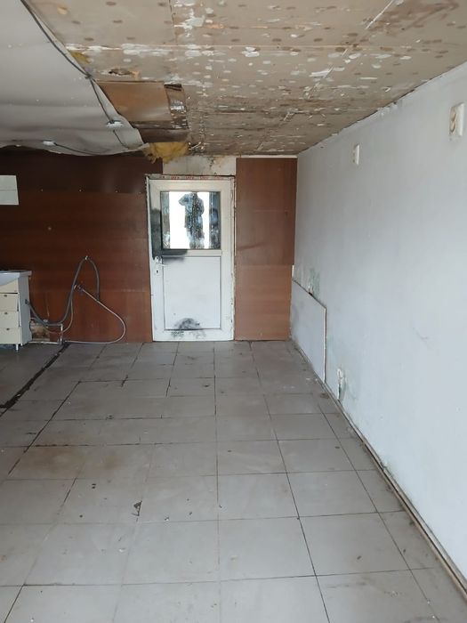 Адам в аренду гараж