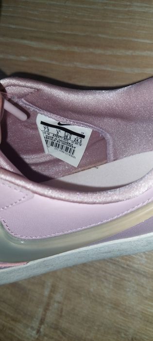 Продам кроссовки "Nike "