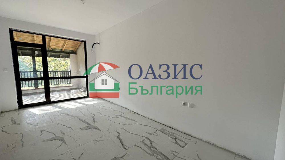 3-стаен апартамент с огромна тераса, Грин Парадайз 5, Приморско - 102,16 кв. м.+ 89 кв. м.,