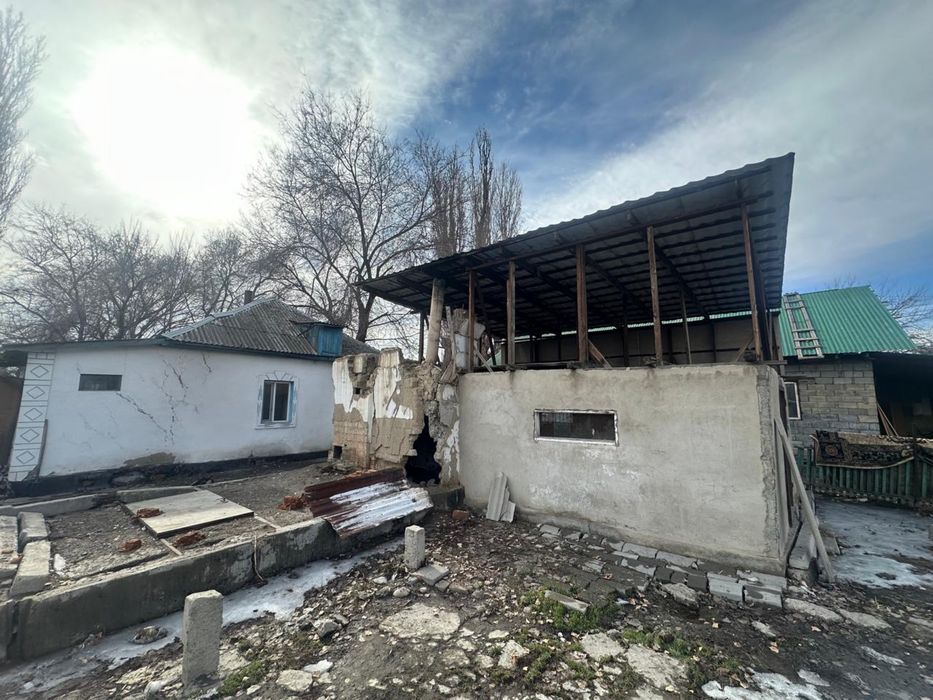 Продам дом 3 комнаты и кухня