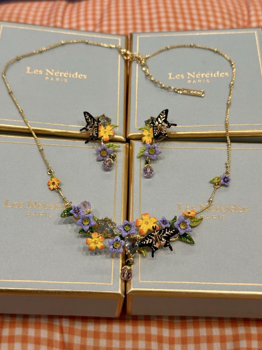 Набор серьги и колье Les Nereides