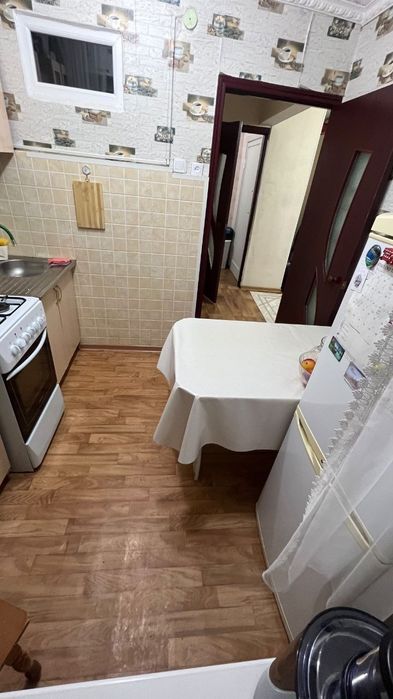 Продаю квартиру на западе