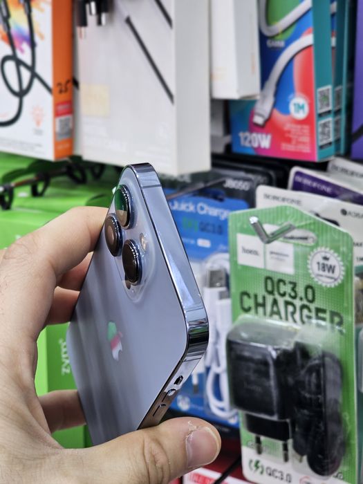 iPhone 13Pro 256GB Radnoy hamma yeri.