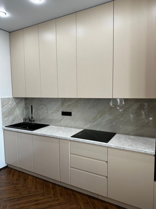 Кухонный гарнитур без техники!