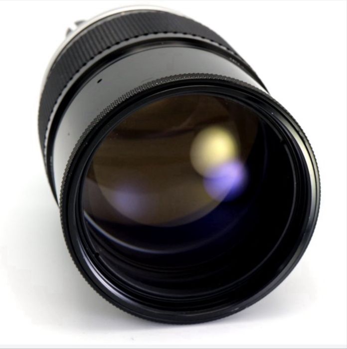 obiectiv Nikon Nikkor - P 180mm f 2.8 Non AI