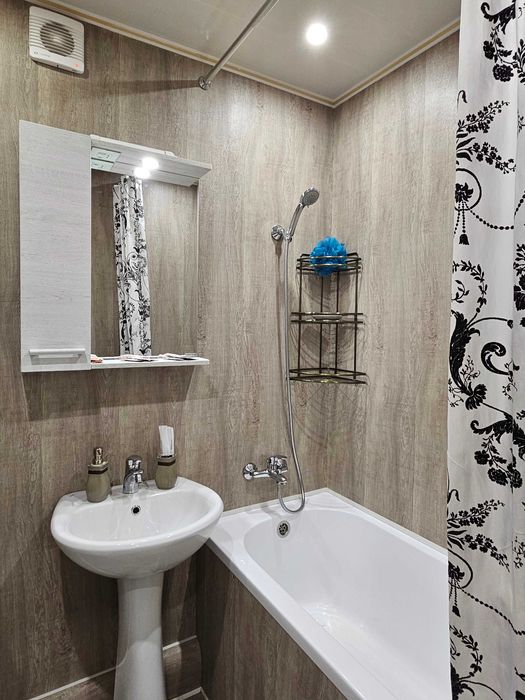 Супер-Люкс 2х. Чехова 55 Парк Джамбула