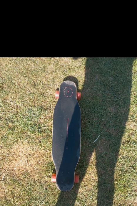 Vând longboard puțin folosit