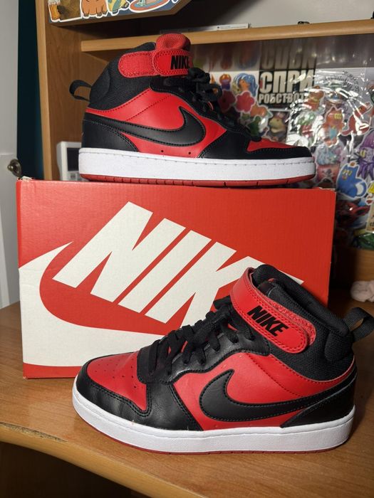 Nike Court Borough Mid 2