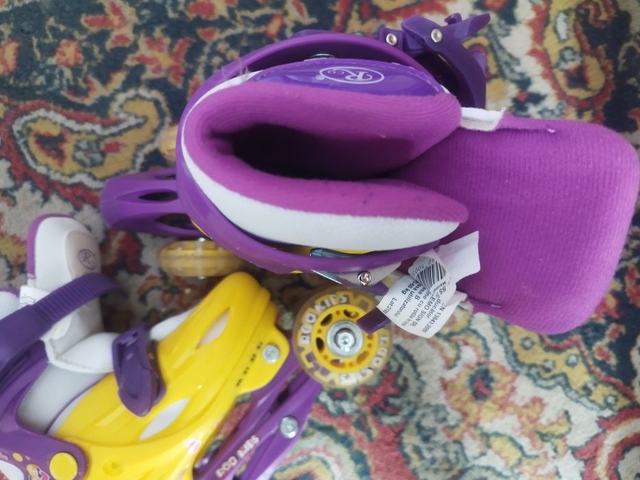 Role reglabile mărimea 30-33