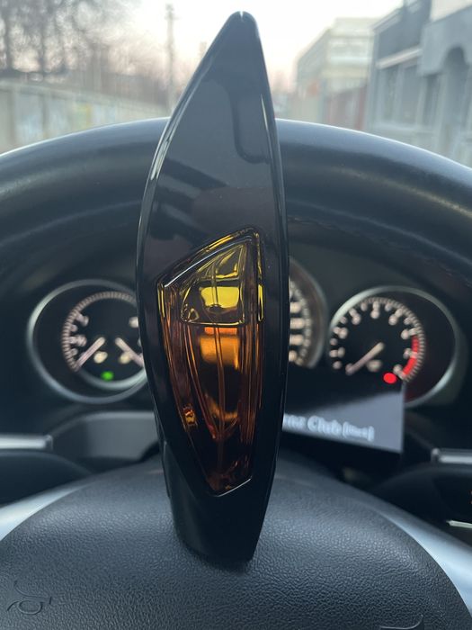 Parfum mercedes .    .