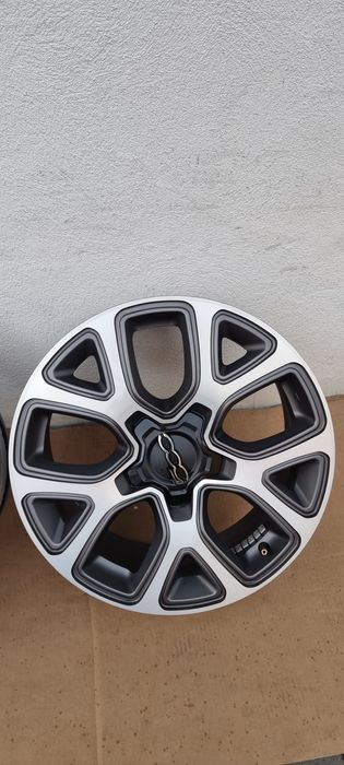 Jante r 17 originale fiat 500 X