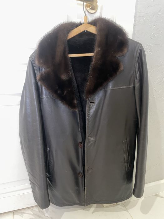 Продам кожаную дубленку