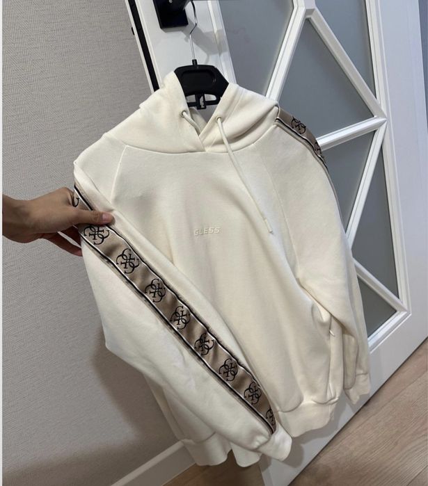 Двойка GUESS оригинал