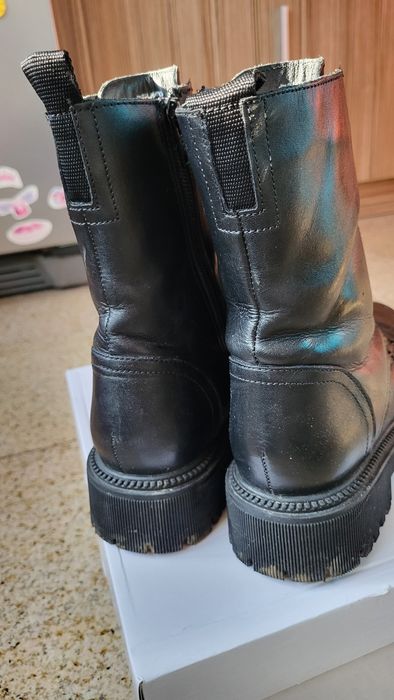 Боти от естествена кожа