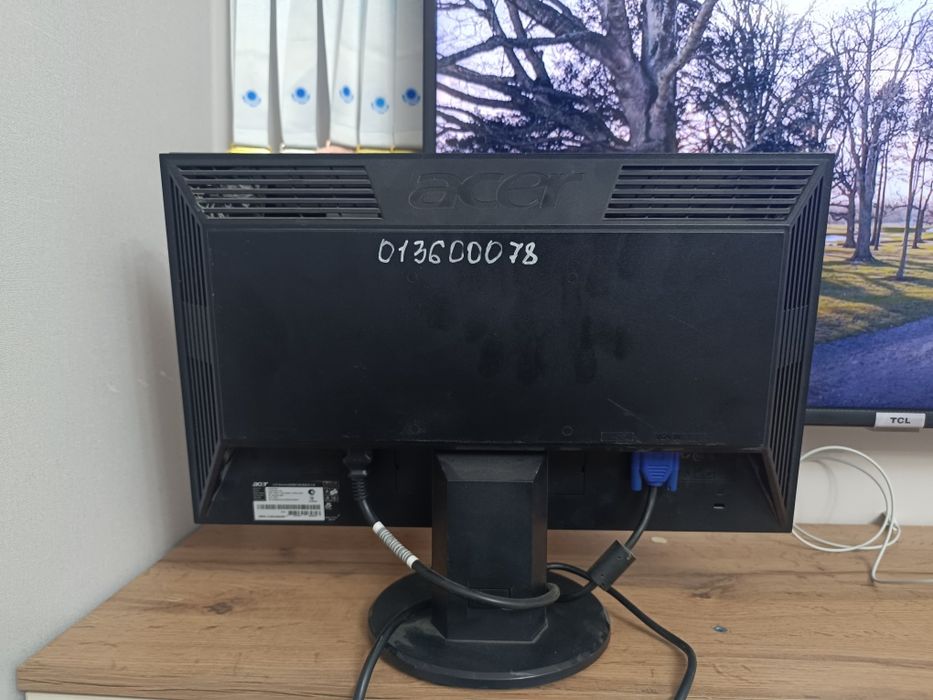 Продаю монитор от Acer