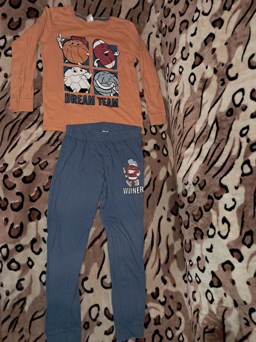 LOT 4 perechi pijamale copii, 100% bumbac, marimea 122-128