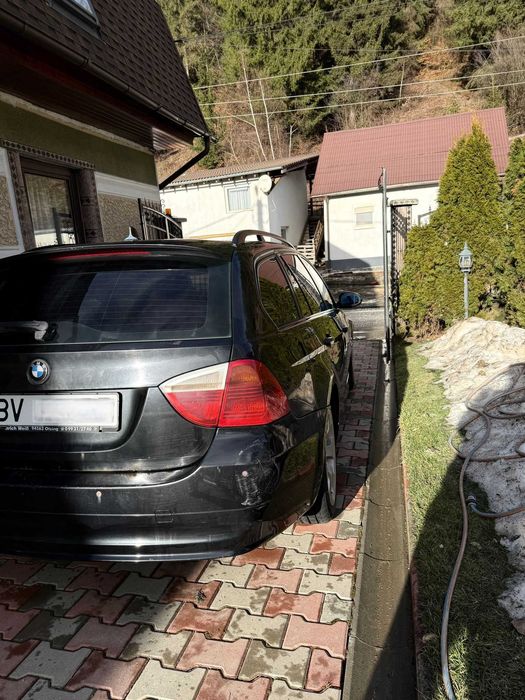 Vând bmw e90 înmatriculat.