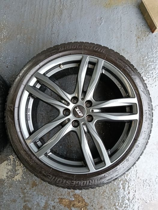 Jante BMW Audi 19 " 5x112 cu cauciucuri Bridgetstone M+S dot 23  225/45R19