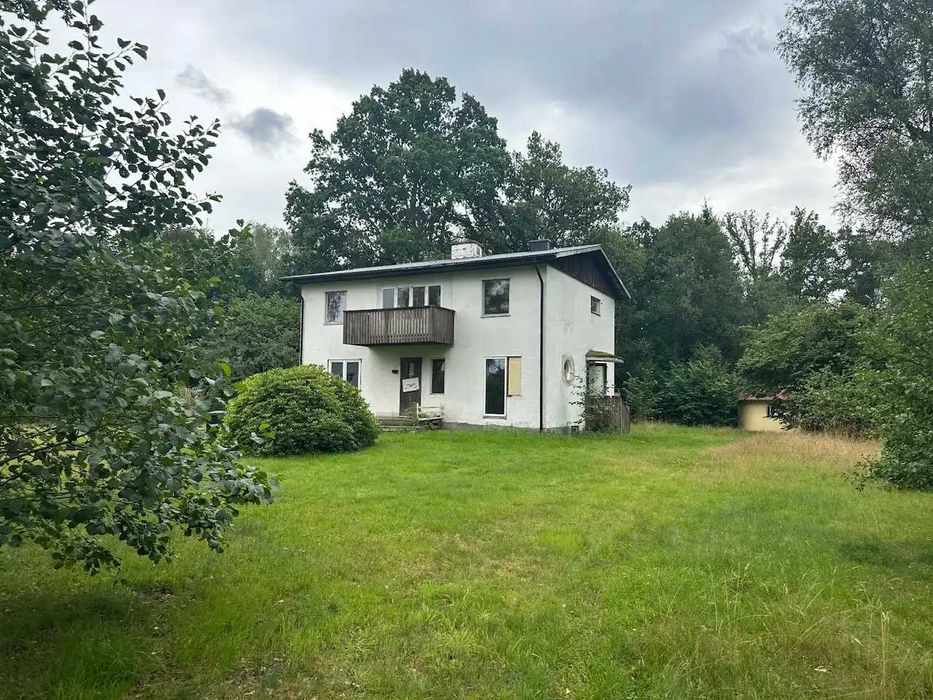 Продавам СПЕШНО къща до СОФИЯ с.Еловдол