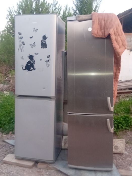 Тоңазытқыш сатылады жақсы  істеп тұр