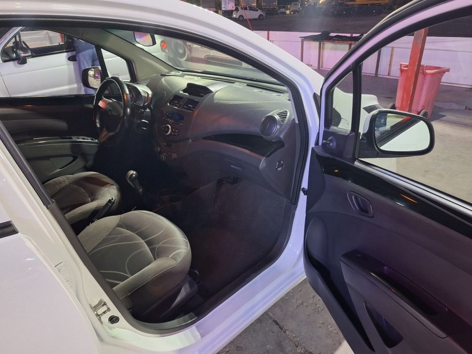 Спарк Spakr tozza