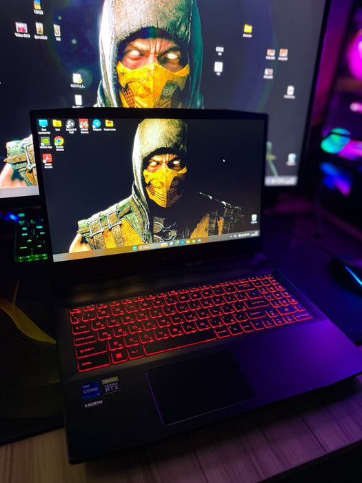 MSI Katana GF66 — мощный игровой ноутбук в отличном состоянии