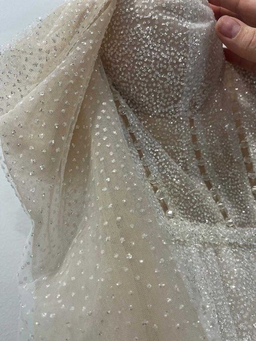 Красивое свадебное платье