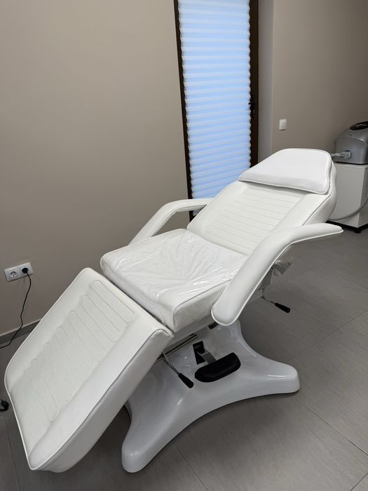 Козметична кушетка