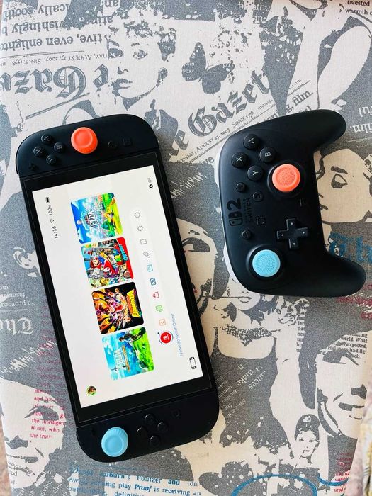 Nintendo Switch 2 + Pro Controller 2 + 5 хитов (Zelda & Mario)
