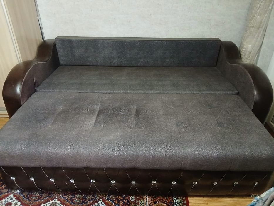Продам диван б/у