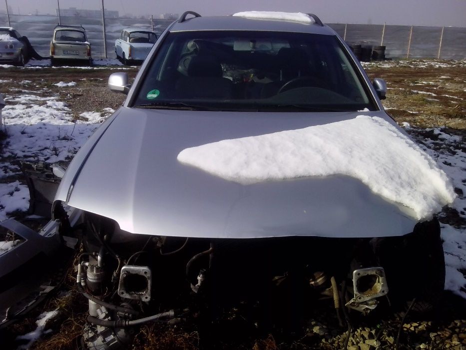 фолксфаген пасат 1.6 бензин 102к.с-2002г,на части