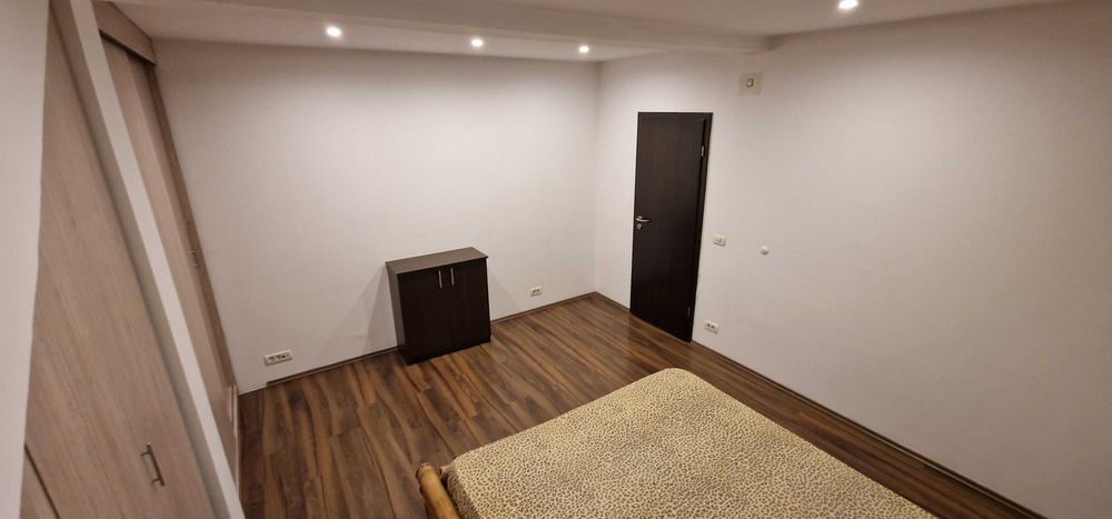Apartament 2 camere Lipovei, mansarda, centrala proprie, mobilat complet