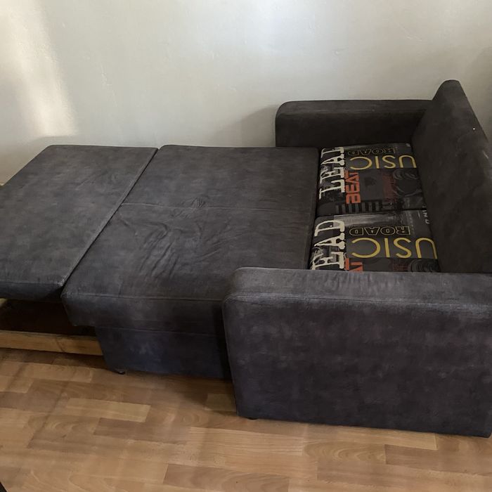Срочно продам диван кровать