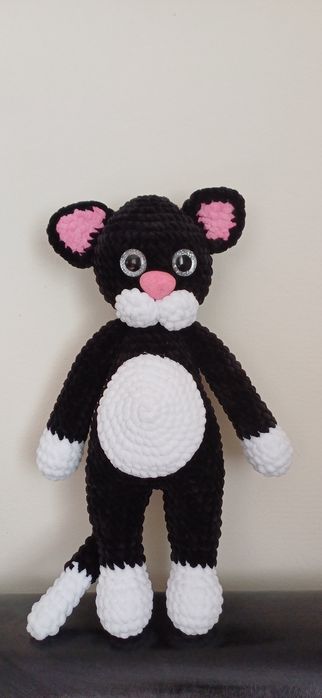 Ръчно плетени играчки