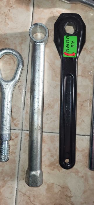 Ауди Чисто нов авариен комплект и вериги