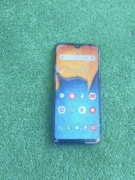 Самсунг Галакси а20е