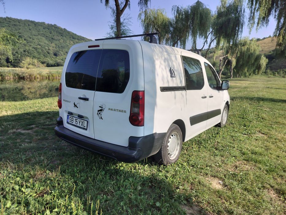 Vind Autoutilitara N1cu , 5locuri Peugeot partener