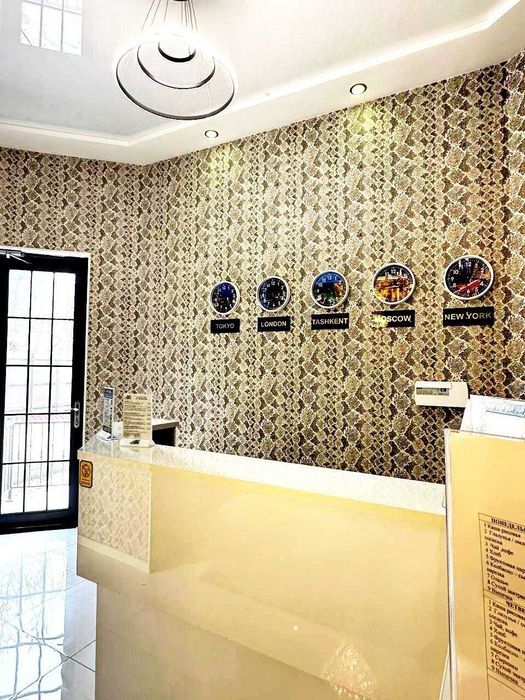 Гостиница со всеми Удобствами (City Hotel)